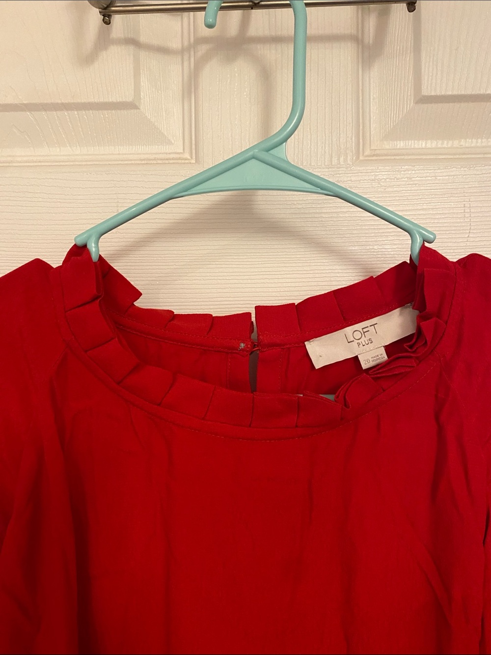 LOFT Plus Red Ruffle Neck Blouse 20 - Picture 3 of 4